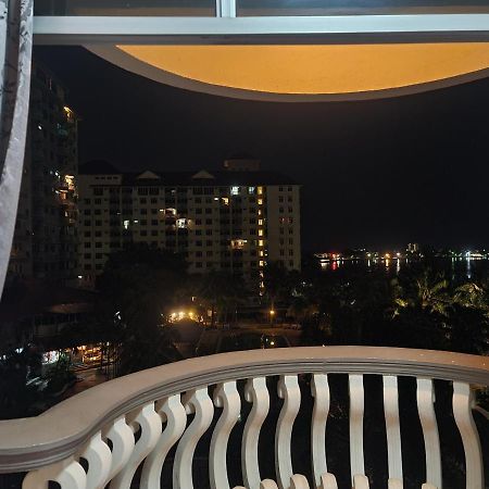 Glory Beach Resort Seaview Private 2Br Port Dickson Exterior foto
